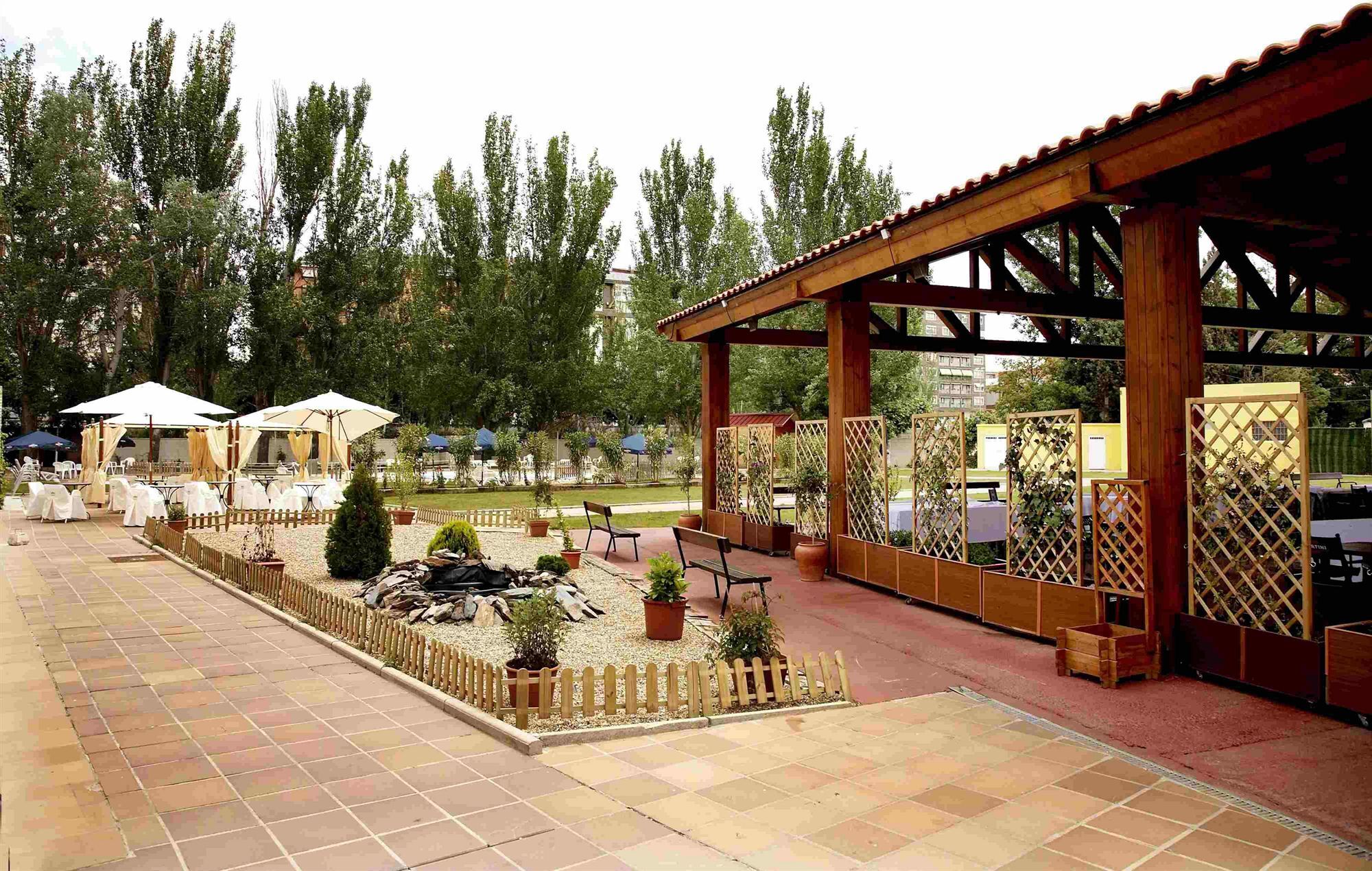 Rey Sancho Palencia Hotell Exteriör bild